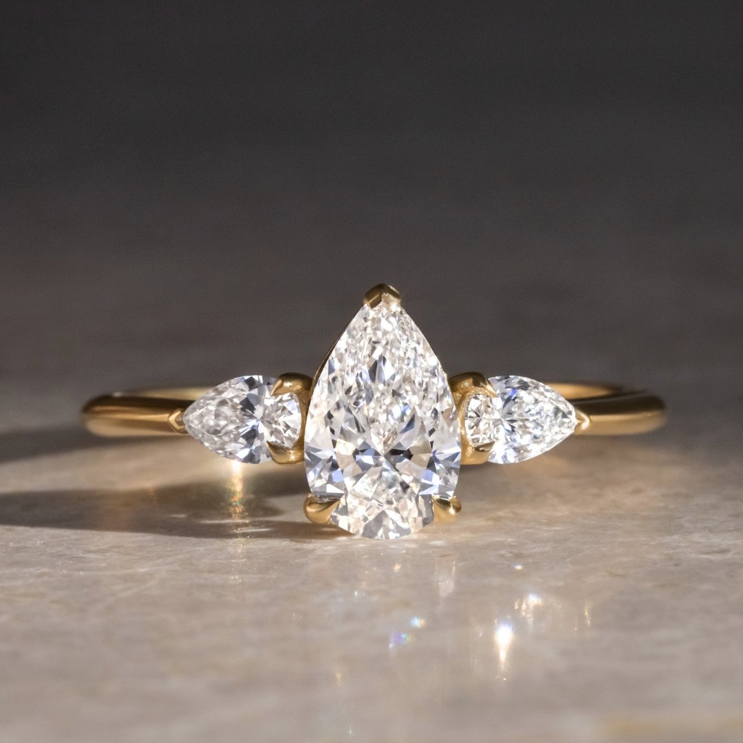 How Much is a 4 Carat Diamond Ring Worth? A Comprehensive Guide